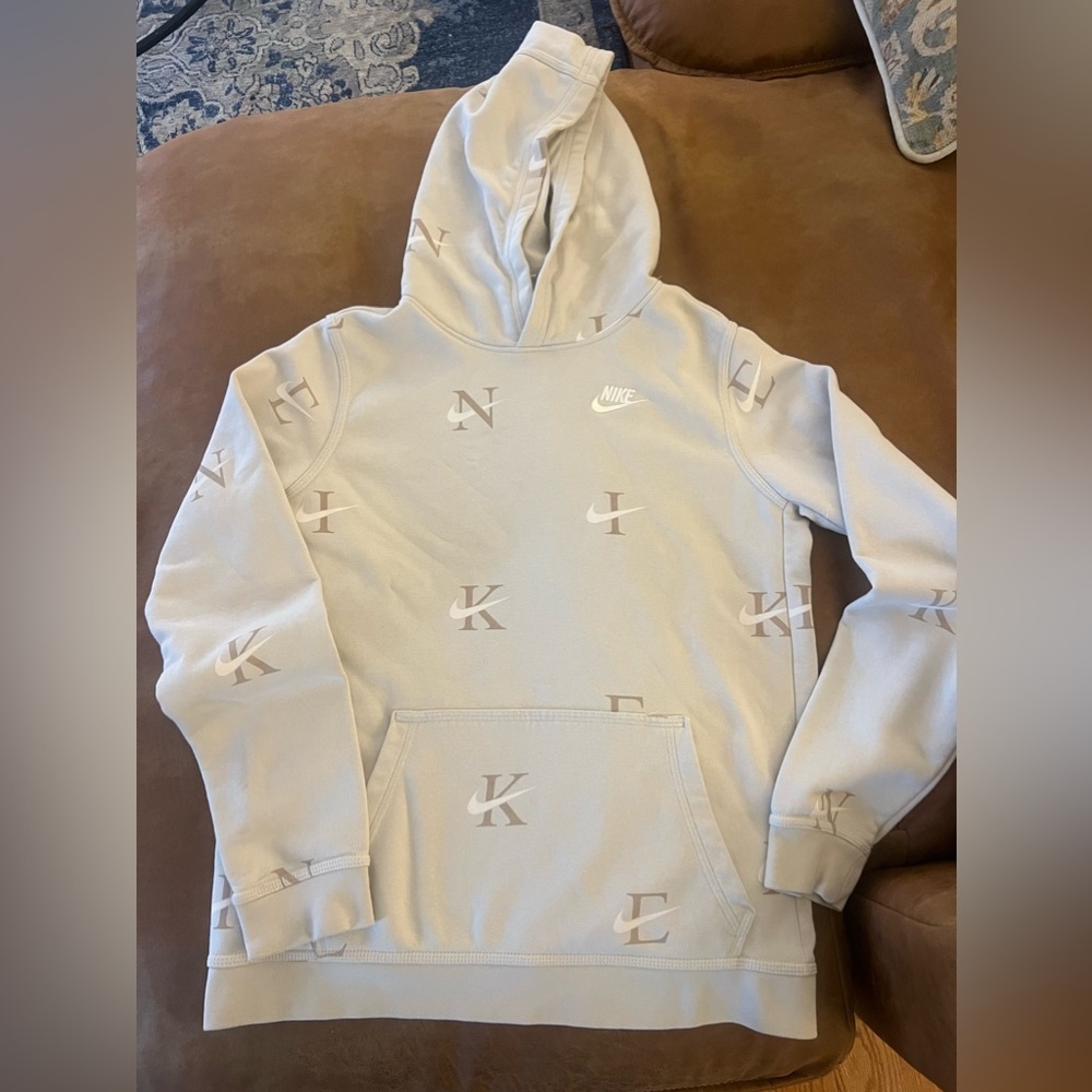 Nike Boys XL hoodie